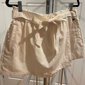 Off white skort